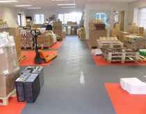 倉(cāng)庫(kù)走手推液壓車地面地板材料